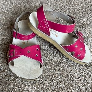 Saltwater sandals